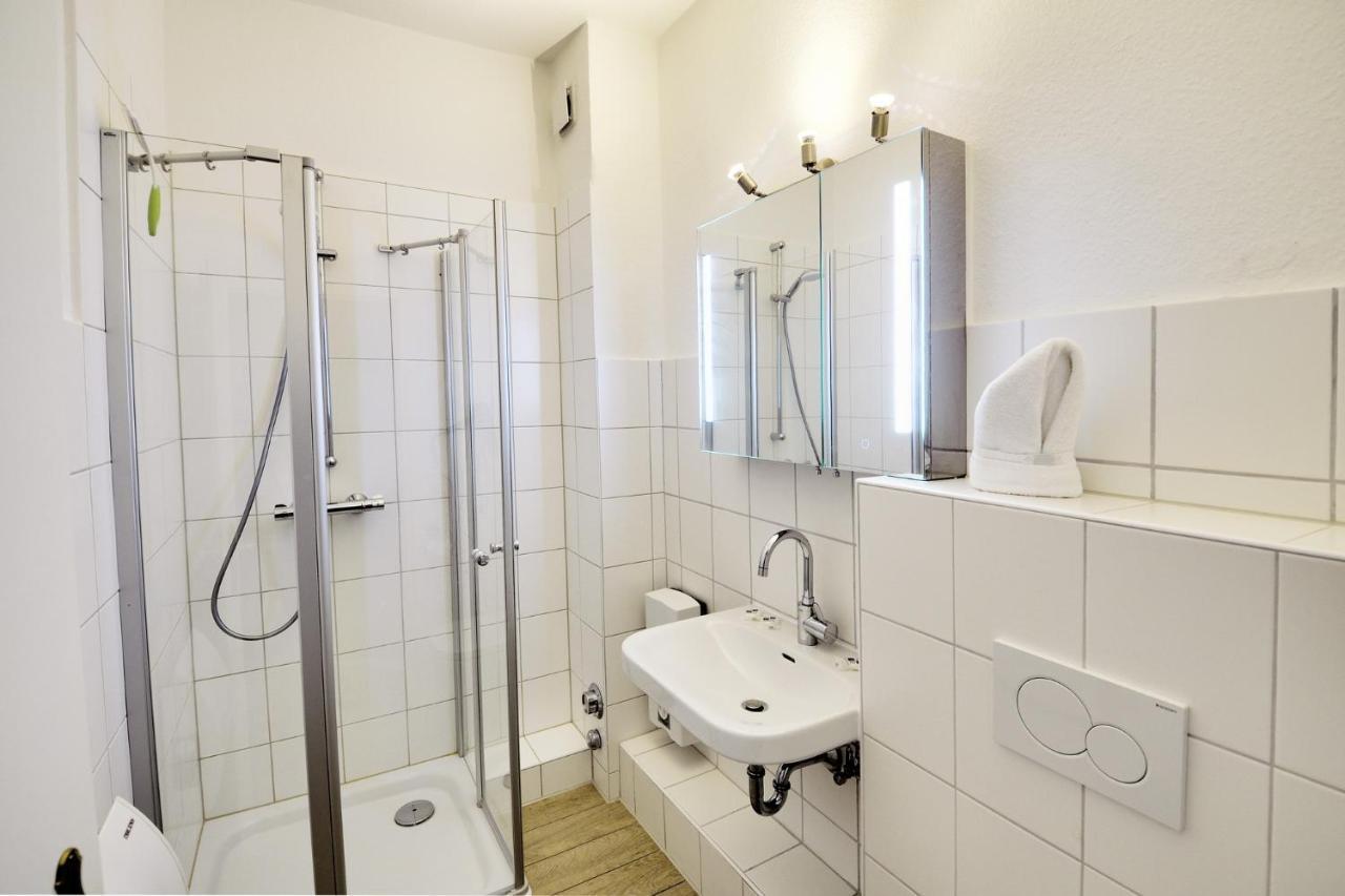 Fewo1846 - Parkblick - Komfortable Wohnung Mit 2 Schlafzimmern Und 2 Balkonen เฟลนส์บวร์ก ภายนอก รูปภาพ